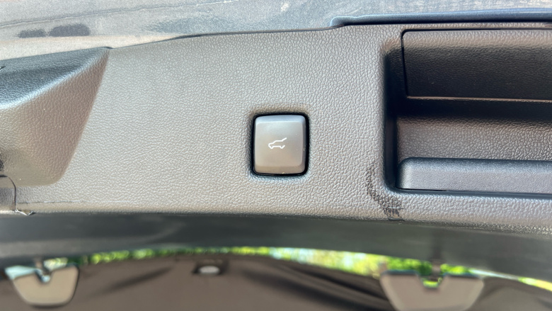 Ford Kuga 2.5 FHEV ST-Line Edition 5dr CVT Hybrid Estate